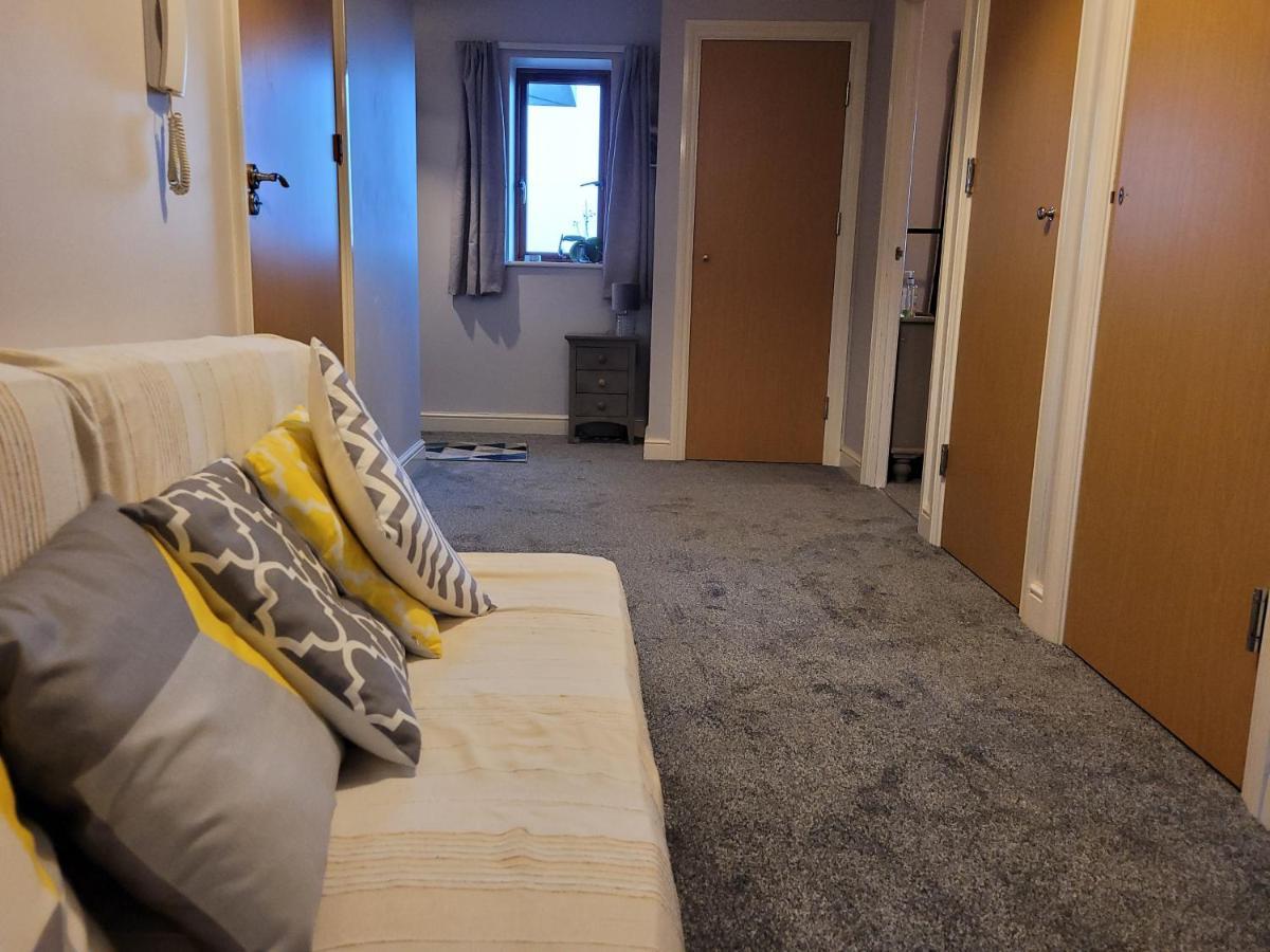 The Rampling'S Apartment ครอว์ลีย์ ภายนอก รูปภาพ